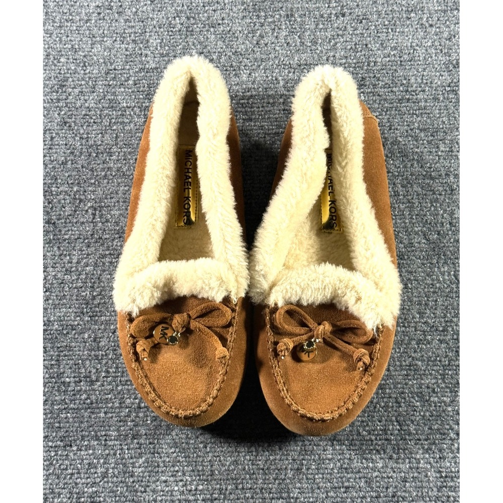 Michael Kors Brown Suede Faux Fur Lined Moccasin Slippers MK Logo Charm size 8‎